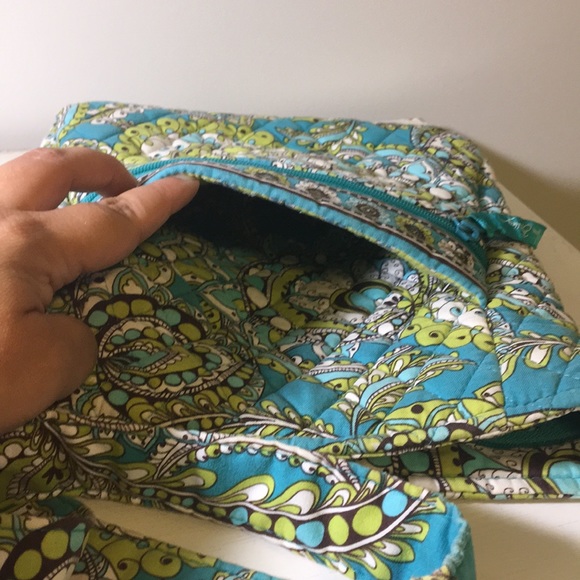 Peacock Vera Bradley bag and wallet! - Picture 4 of 6